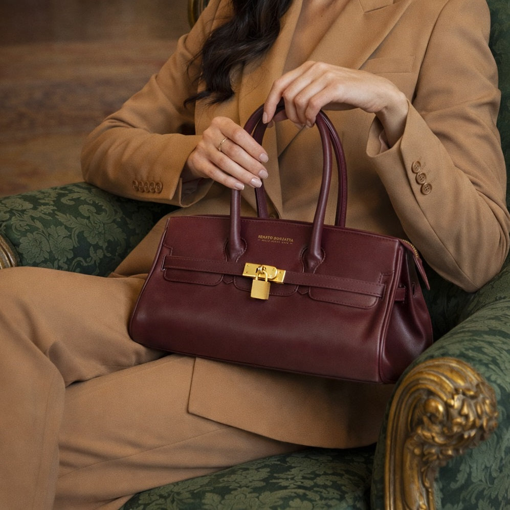 Arianna Women’s Italian Leather Shoulder Bag – Bordeaux